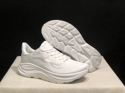 HOKA ONE ONE Clifton 10