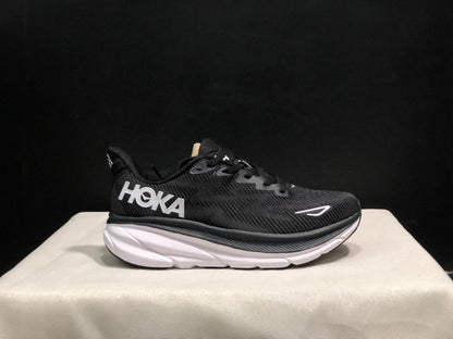 HOKA ONE ONE Clifton 9