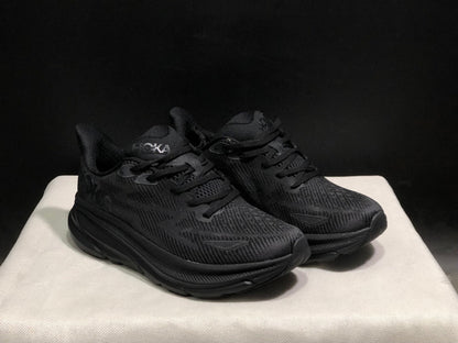 HOKA ONE ONE Clifton 9