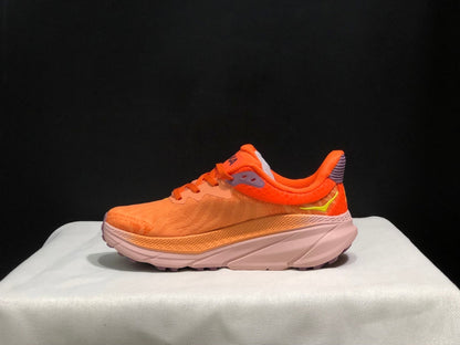 HOKA ONE ONE Challenger 7