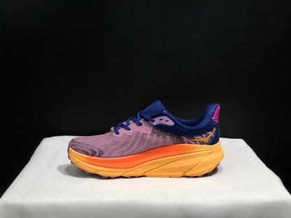 HOKA ONE ONE Challenger 7